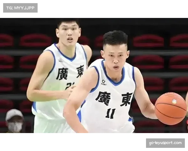 广东建队思路与版本脱节埋隐患 现代CBA强队配置高大中锋立体锋线